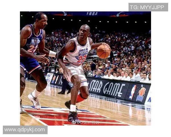 足球明星吴成英的传奇人生与球场背后的奋斗故事