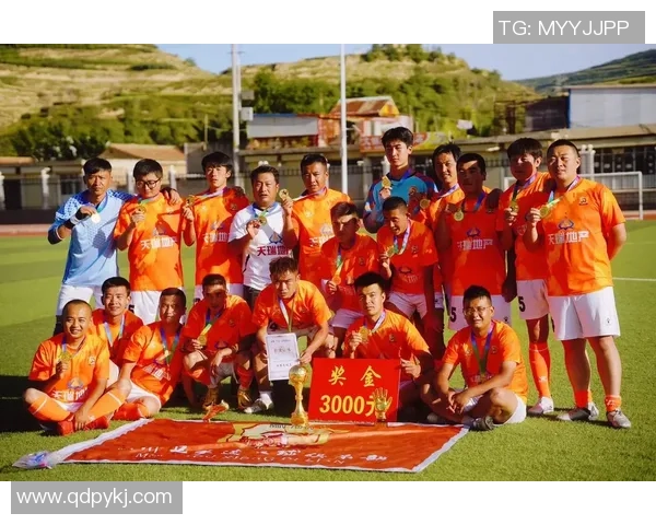 足球明星挑战普通话表达展现语言魅力与文化交流的精彩瞬间