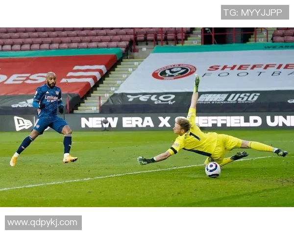 足球明星经典进球瞬间回顾与精彩图片展示 足球明星经典进球瞬间回顾与精彩图片展示