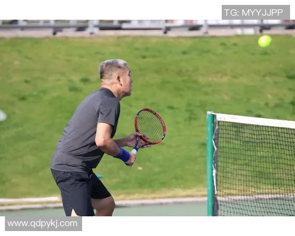 专业解读：南京网球队的控制打法