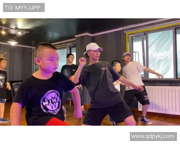 街舞专题：聚焦上海街舞队的团队协作